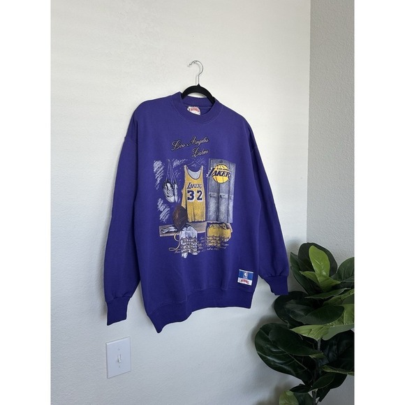 Vintage 90s Los Angeles Magic Johnson Nutmeg Pullover Crewneck Purple